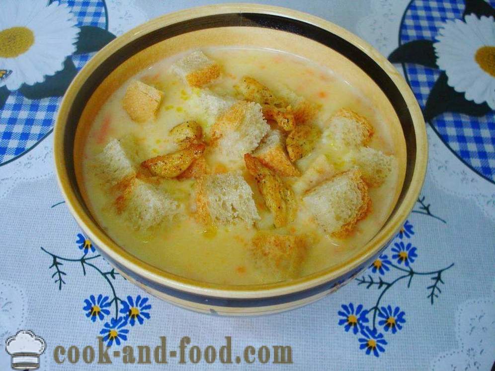 Ært suppe med kylling og croutoner - hvordan man kan lave mad ærtesuppe med kylling og smeltet ost, en trin for trin opskrift fotos
