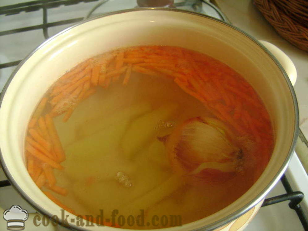 Fastetiden fiskesuppe fra kulmule med ris - hvordan man laver fiskesuppe med Heck, en trin for trin opskrift fotos