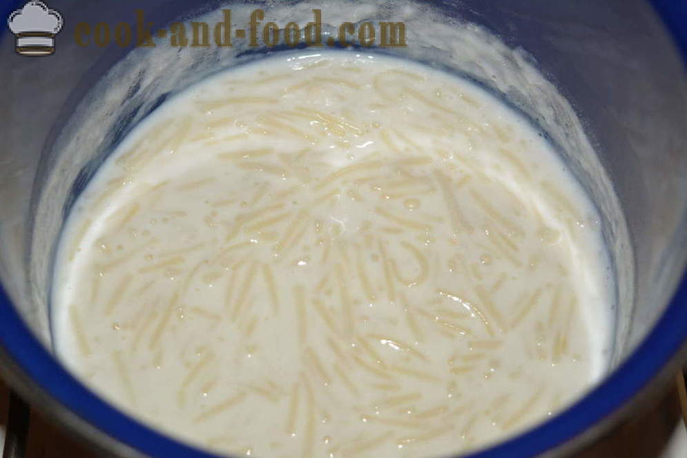 Mælk vermicelli for børnene - hvordan man kan brygge mælk nudler i panden, en trin for trin opskrift fotos