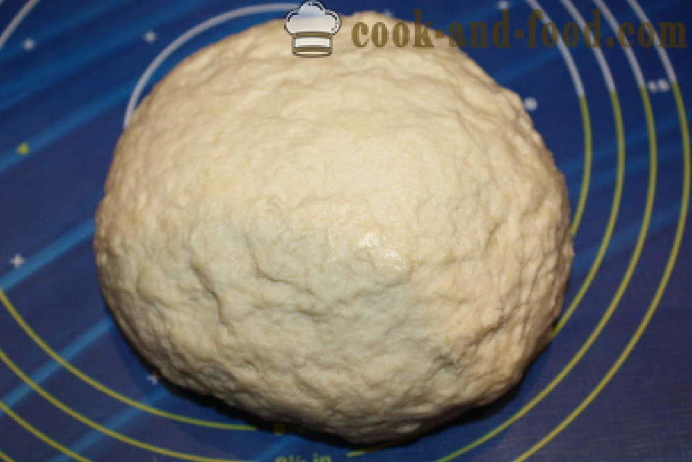 Smør gærdej til boller og kager - hvordan man laver smør storslåede gærdej, en trin for trin opskrift fotos
