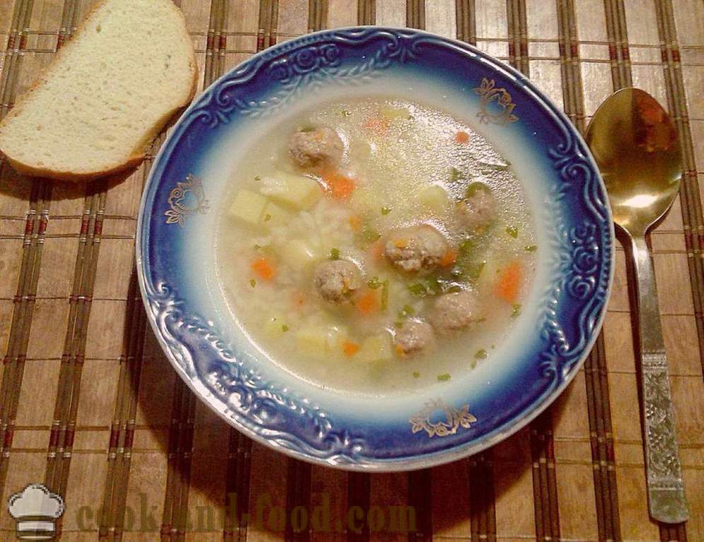Enkel suppe med kødboller og ris - hvordan man laver suppe med kødboller i multivarka, trin for trin opskrift fotos