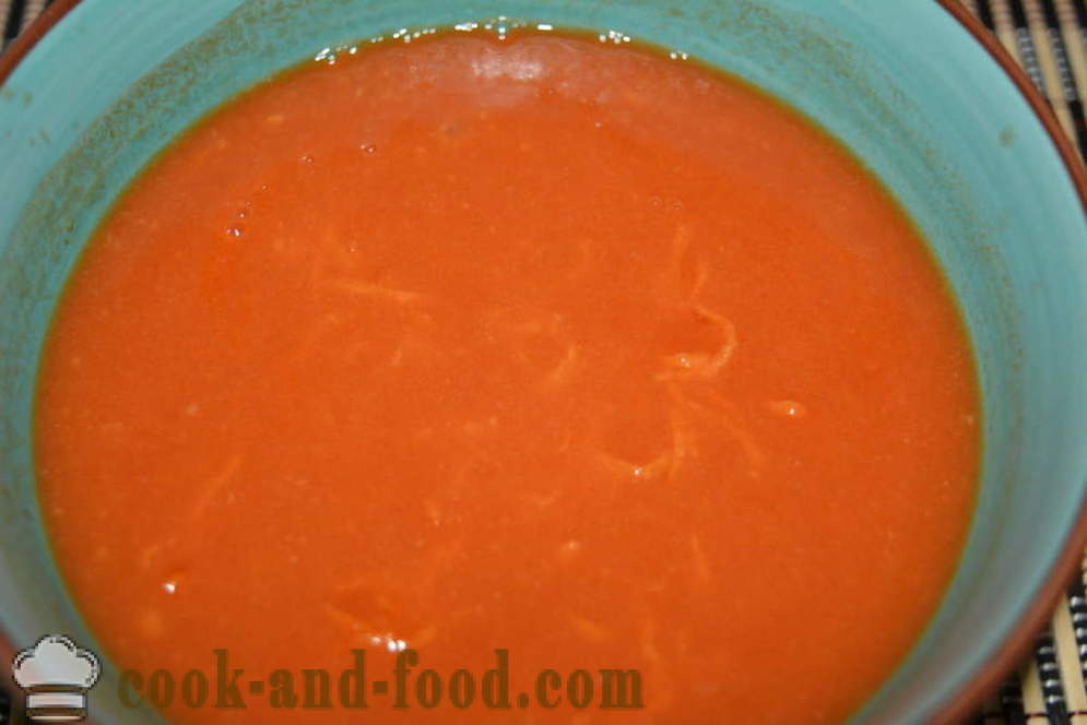 Quick-sovs sauce med tomatpuré i en mikrobølgeovn - hvordan man laver tomatsauce, sovs i en mikrobølgeovn, en trin for trin opskrift fotos