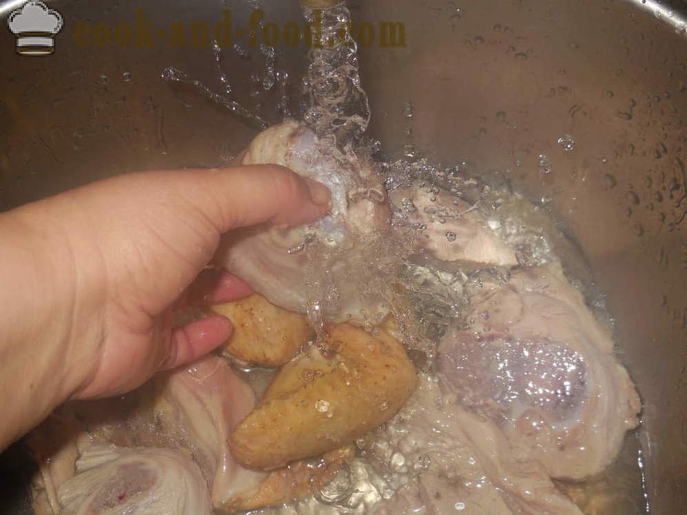 Hjemmelavet jellied kylling uden gelatine - hvordan man forbereder jellied kylling og svinekød multivarka-komfur, en trin for trin opskrift fotos