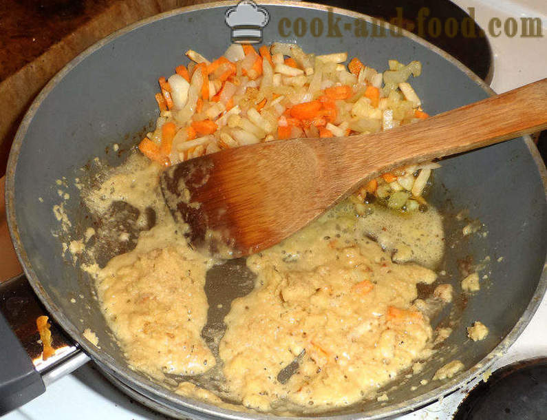 Croquettes under bechamelsauce i ovnen - hvordan man laver frikadeller med kartofler og fløde sovs, en trin for trin opskrift fotos