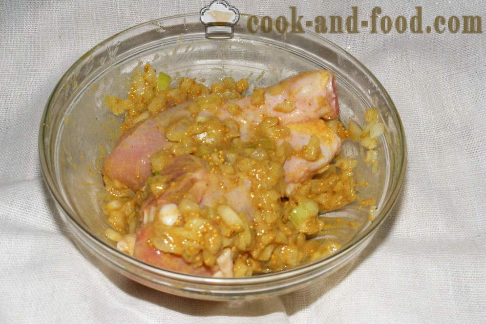 Kylling i sennepssauce i ovnen - hvordan man laver en kylling i ovnen med kartofler og græskar, med en trin for trin opskrift fotos