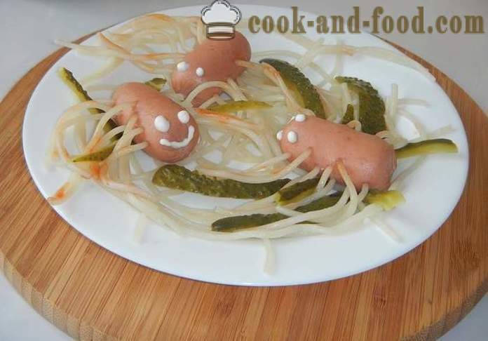 Octopus af pølser og spaghetti - hvordan man laver spaghetti med pølser til børn, en trin for trin opskrift fotos
