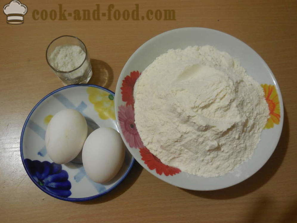 Pasta på æggene, uden vand - hvordan man laver hjemmelavet nudler til suppe, en trin for trin opskrift fotos