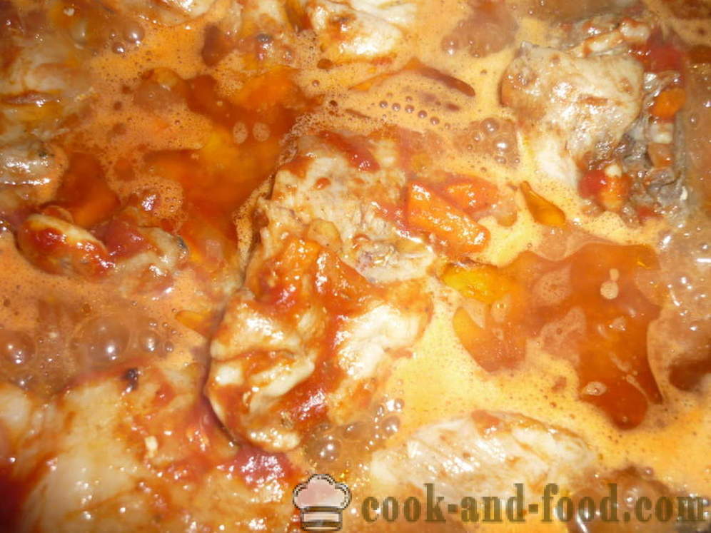 Braiseret kylling i tomatsovs - både lækker at tilberede kylling gryderet, en trin for trin opskrift fotos