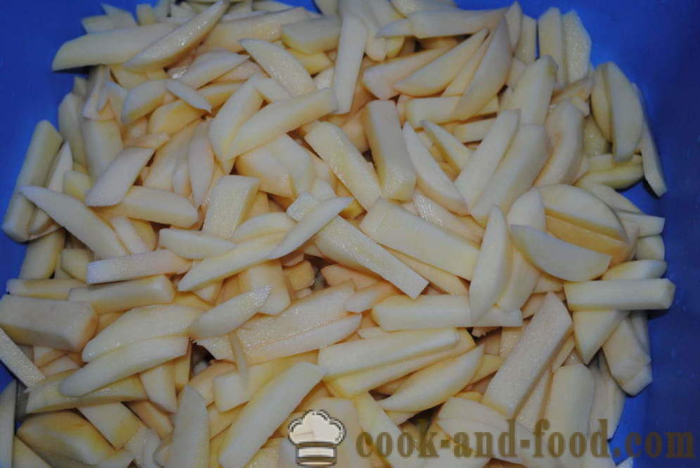 Bagt kartoffel med ost og svampe - både velsmagende bagt kartofler i ovnen, med en trin for trin opskrift fotos