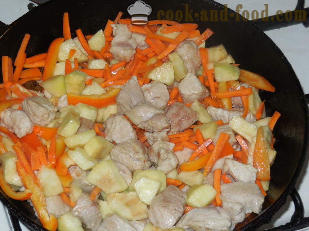 Pot stege med kød og kartofler - hvordan man laver en gryde stege i ovnen, med en trin for trin opskrift fotos