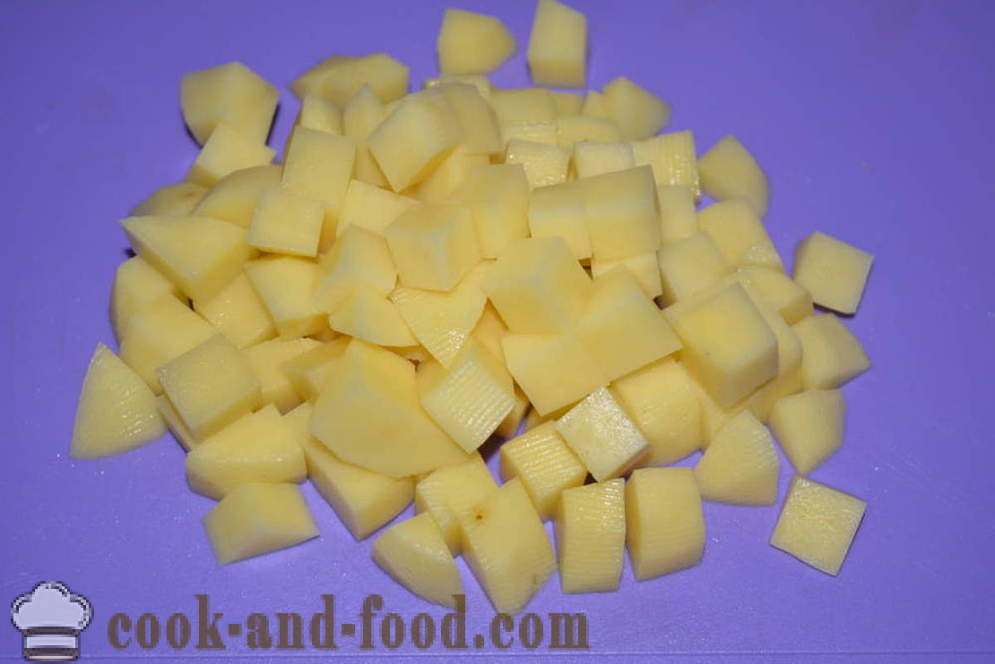 Ost suppe med smeltet ost, pasta, og pølse - hvordan man kan tilberede ost suppe med smelteost, en trin for trin opskrift fotos
