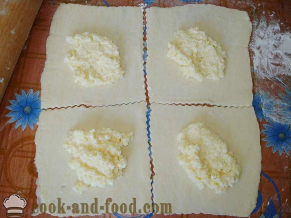 Puffs med ost butterdej - trin for trin, hvordan man laver butterdej med ost i ovnen, opskriften med et foto