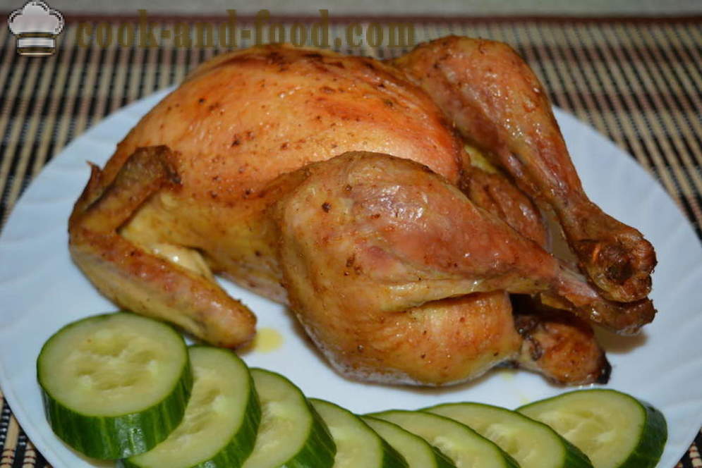 Fyldte kylling med en sprød skorpe bagt i ovnen - ligesom bagt kylling i ovnen hele, en trin for trin opskrift fotos