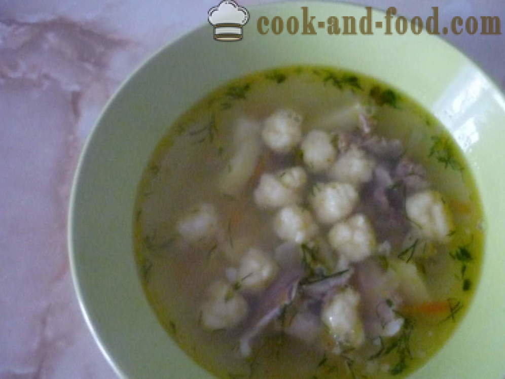 Lækker suppe med melboller i suppen - trin for trin, hvordan man kan koge suppe med boller, opskrift med billede