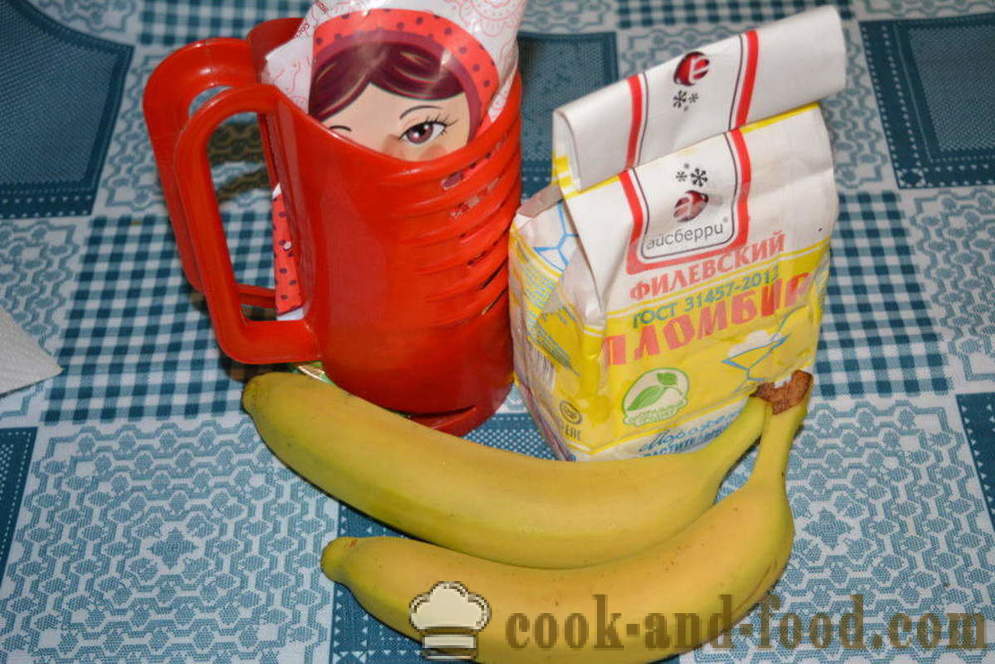 Mælk cocktail med is og banan i en blender - hvordan man laver en milkshake derhjemme, trin for trin opskrift fotos