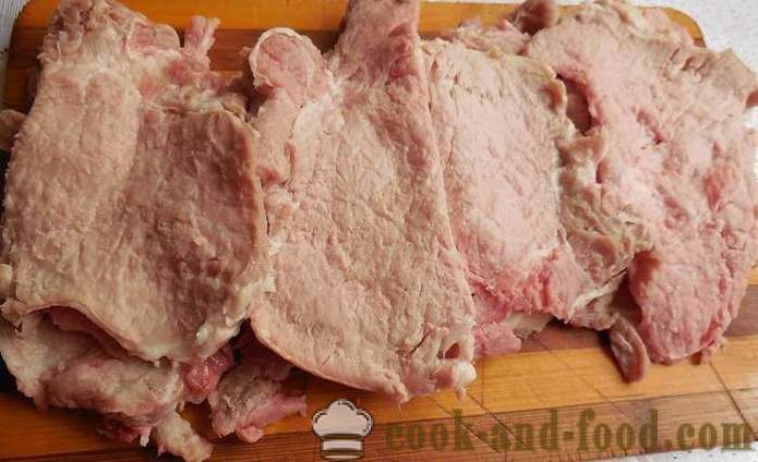 Hjemmelavet svinekoteletter med løg i en gryde - hvordan til at forberede lækre bøffer, en trin for trin opskrift fotos