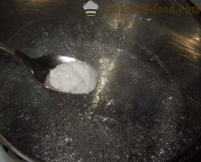 Sådan koger ris grød på vandet på en garniture - en opskrift med et foto