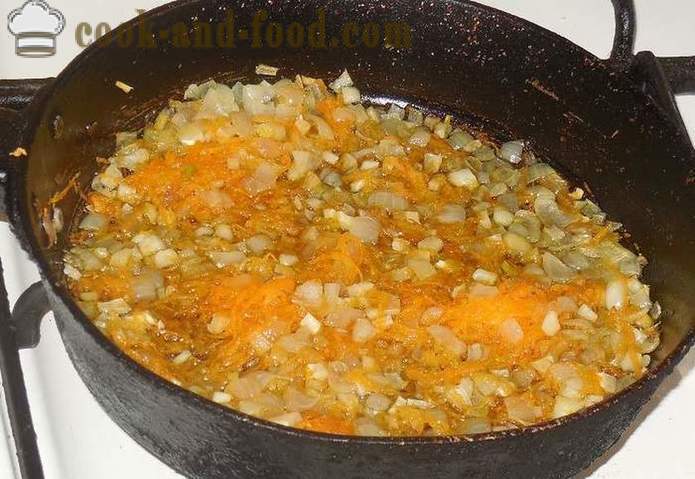 Suppe med melboller i kød bouillon - hvordan man laver dumplings æg og mel - en trin for trin opskrift fotos