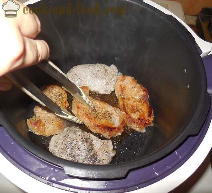 Saftig svinekød bøf med løg - hvordan at tilberede en lækker bøf i multivarka - en trin for trin opskrift fotos
