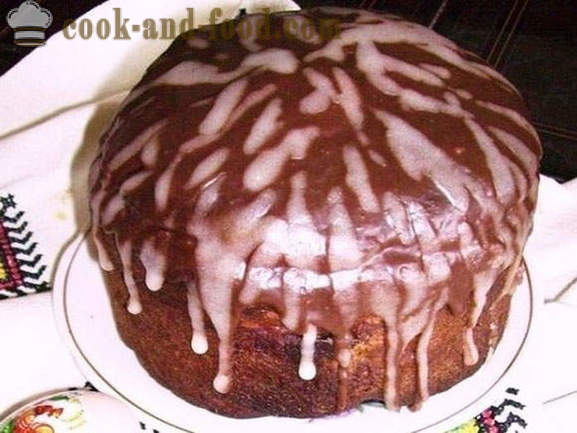 Hvordan til at bage en lækker chokoladekage til påske - en enkel og original opskrift på dejen kage med rom og vin