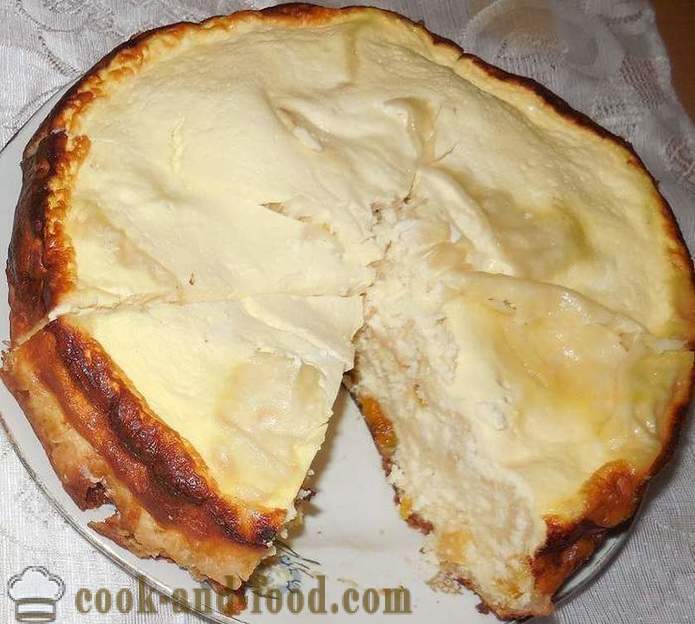 Pie af pitabrød med flødeost - enkel og lækker tærte pita i multivarka opskrift med fotos.