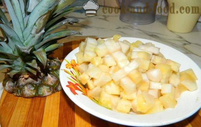 Festlig salat med ananas og krabber pinde - en lækker og enkel trin for trin opskrift fotos