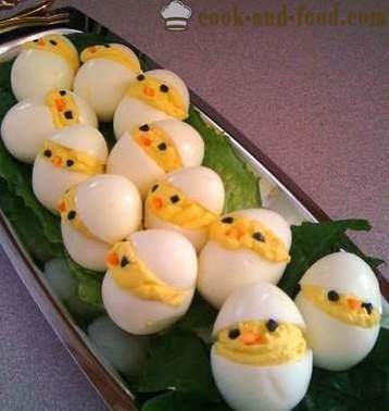 Fyldte æg med ost og hvidløg - kolde retter, opskriften med et foto