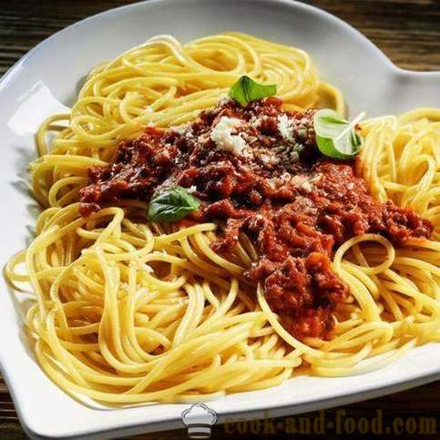 Tre sauce opskrift på spaghetti
