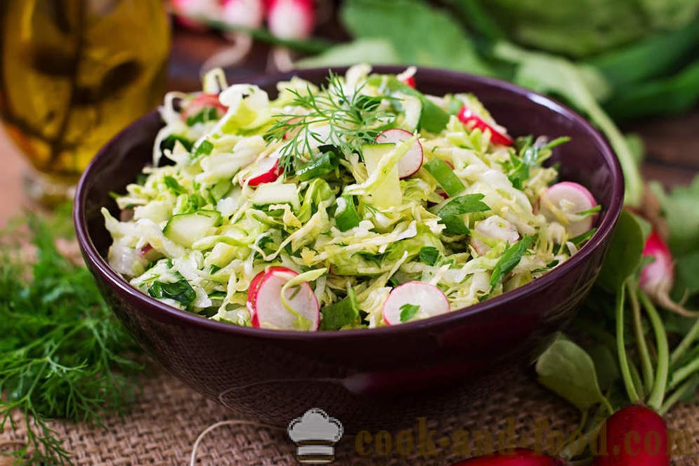 Sommer salat af friske grøntsager: 4 recept